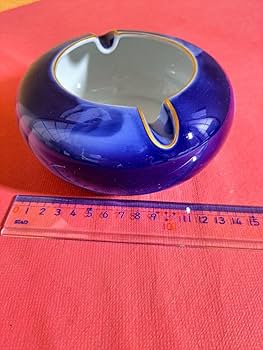 Amazon.co.jp: 深川製磁 有田焼 灰皿 瑠璃 宮内庁御用達 : ファッション